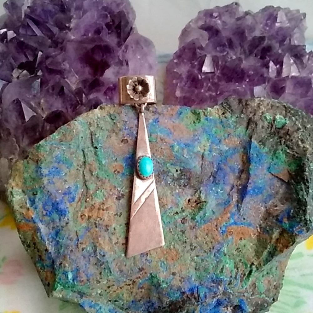 🌙 SIGNED Vintage Native American Turquoise Earcuff Single